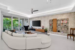 244 Garden Ct, Lauderdale by the Sea, FL 33308 - Photo 11