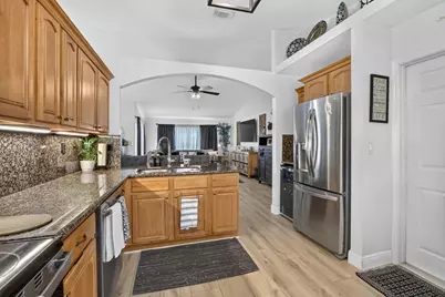 13174 NW 11th Place, Sunrise, FL 33323 - Photo 19