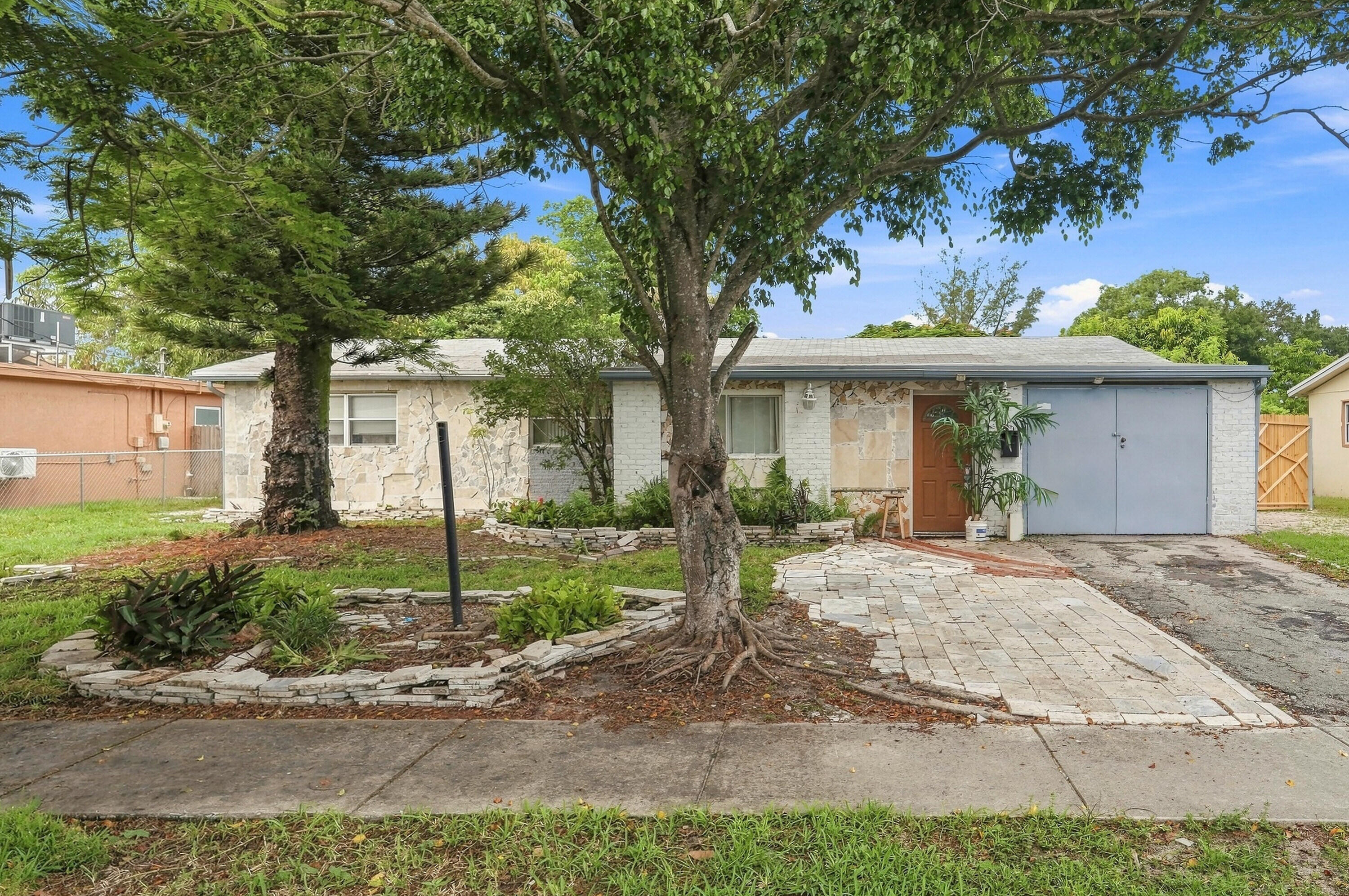 4031 NW 7th Ave - 4031 NW 7th Ave, Deerfield Beach, FL 33064 Luxury Property | Jose Angel Pina