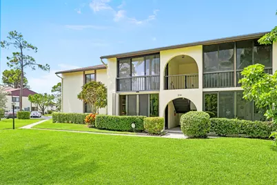 314 Knotty Pine Circle #C-1, Greenacres, FL 33463 - Photo 1