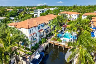 813 Estancia Wy, Boynton Beach, FL 33435 - Photo 1