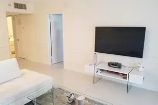 336 N Birch Rd, Fort Lauderdale, FL 33304 - Photo 7
