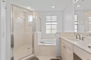 2558 Gardens Pkwy, Palm Beach Gardens, FL 33410 - Photo 17