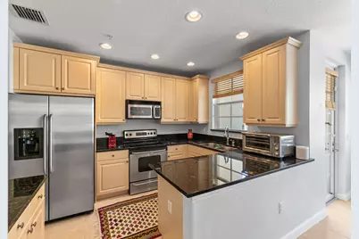 2558 Gardens Parkway, Palm Beach Gardens, FL 33410 - Photo 11
