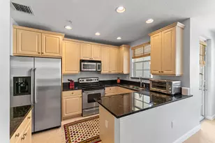 2558 Gardens Pkwy, Palm Beach Gardens, FL 33410 - Photo 11