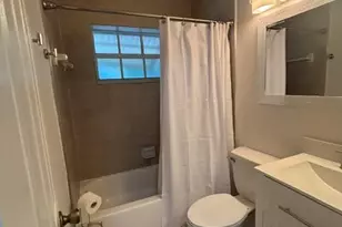 738 SW 5th Ave, Hallandale Beach, FL 33009 - Photo 19