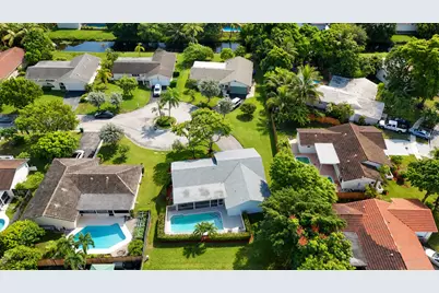 2602 NW 98th Terrace, Coral Springs, FL 33065 - Photo 17