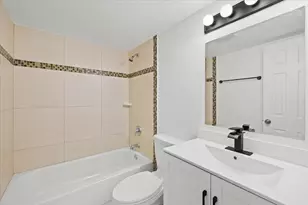 1831 Sabal Palm Dr, Davie, FL 33324 - Photo 25