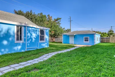 180 W 15th Street, Riviera Beach, FL 33404 - Photo 21