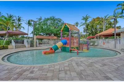 1969 Andromeda Lane, Weston, FL 33327 - Photo 37