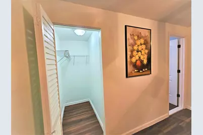 261 6th Court SW, Vero Beach, FL 32962 - Photo 17