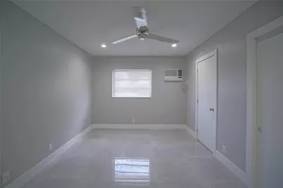 640 NE 7th Avenue #13, Fort Lauderdale, FL 33304 - Photo 5