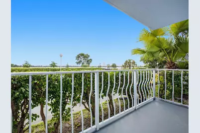 480 Executive Center Drive #1C, West Palm Beach, FL 33401 - Photo 15