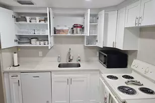 1902 Bermuda Cir, Coconut Creek, FL 33066 - Photo 9