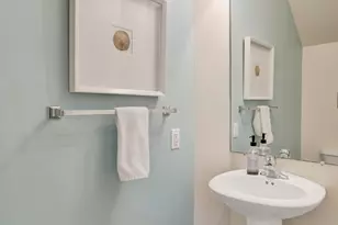 2353 SE 5th St, Pompano Beach, FL 33062 - Photo 9