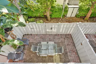 2353 SE 5th St, Pompano Beach, FL 33062 - Photo 15