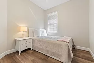 1561 SE Wilshire Pl, Stuart, FL 34994 - Photo 11