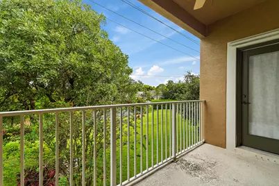 1561 SE Wilshire Place #204, Stuart, FL 34994 - Photo 15