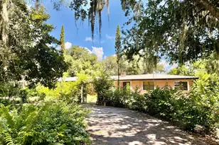 301 SE 5th St, Okeechobee, FL 34974 - Photo 9