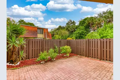23078 Oxford Place #Apt D, Boca Raton, FL 33433 - Photo 3