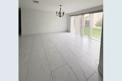 127 Saratoga Boulevard W, Royal Palm Beach, FL 33411 - Photo 15