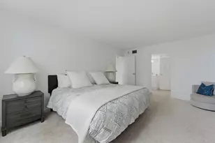 5440 N Ocean Dr, Singer Island, FL 33404 - Photo 9
