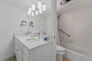 5440 N Ocean Dr, Singer Island, FL 33404 - Photo 11