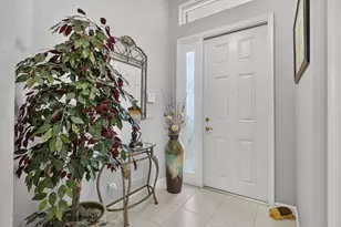 2260 Sapphire Cir, West Palm Beach, FL 33411 - Photo 9