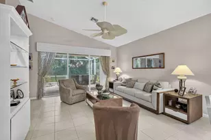 2260 Sapphire Cir, West Palm Beach, FL 33411 - Photo 25