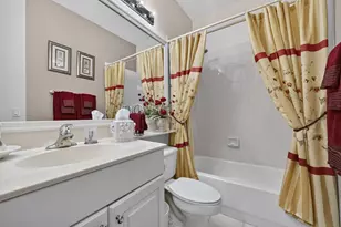2260 Sapphire Cir, West Palm Beach, FL 33411 - Photo 35