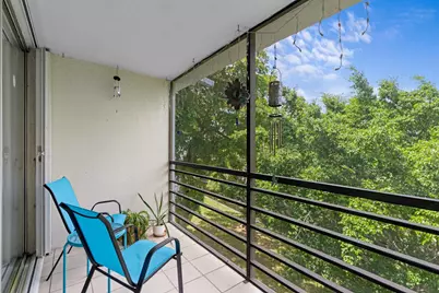 113 Royal Park Drive #4A, Oakland Park, FL 33309 - Photo 15
