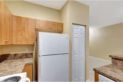 1302 Lucaya Drive, Riviera Beach, FL 33404 - Photo 13