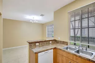 1302 Lucaya Dr, Riviera Beach, FL 33404 - Photo 17