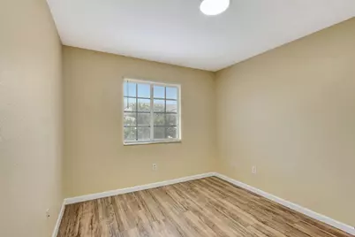1302 Lucaya Drive, Riviera Beach, FL 33404 - Photo 19