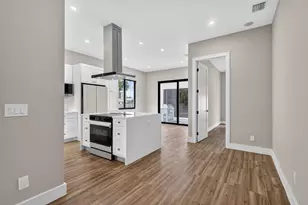810 34th St, West Palm Beach, FL 33407 - Photo 13
