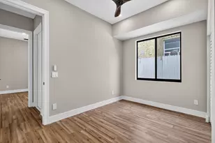 810 34th St, West Palm Beach, FL 33407 - Photo 25