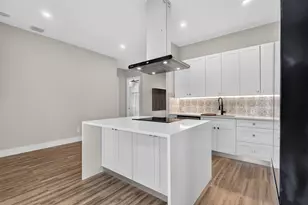 810 34th St, West Palm Beach, FL 33407 - Photo 11