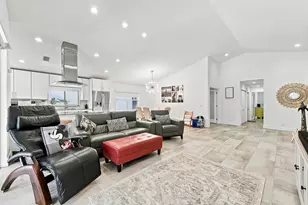 1031 NW 108th Ave, Plantation, FL 33322 - Photo 7