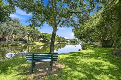 1031 NW 108th Avenue, Plantation, FL 33322 - Photo 41