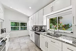 1031 NW 108th Ave, Plantation, FL 33322 - Photo 13