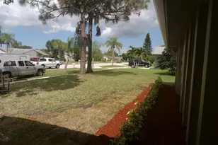 376 La Mancha Ave, Royal Palm Beach, FL 33411 - Photo 15