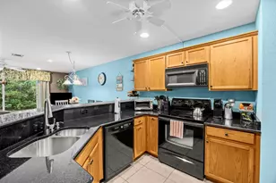 2781 SE Birmingham Dr, Stuart, FL 34994 - Photo 11