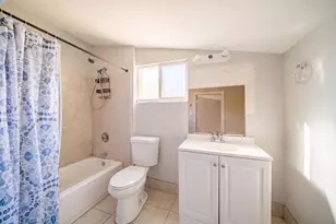 130 NE 21st Ct, Pompano Beach, FL 33060 - Photo 11