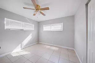 130 NE 21st Ct, Pompano Beach, FL 33060 - Photo 13