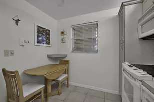 3231 Holiday Springs Blvd, Margate, FL 33063 - Photo 5