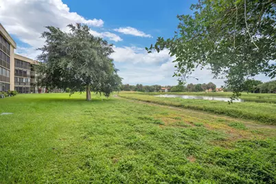 3231 Holiday Springs Boulevard #306, Margate, FL 33063 - Photo 19