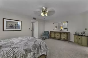 3231 Holiday Springs Blvd, Margate, FL 33063 - Photo 13
