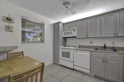 3231 Holiday Springs Boulevard #306, Margate, FL 33063 - Photo 3
