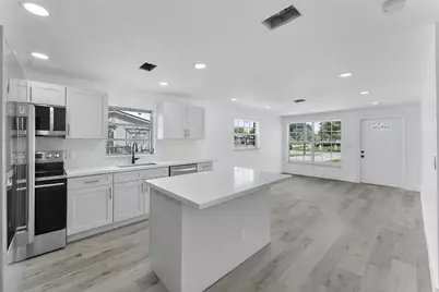 354 NW 4th Place, Deerfield Beach, FL 33441 - Photo 3