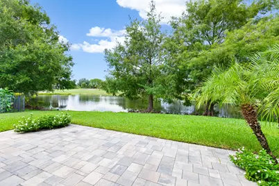 724 SW Pebble Lane, Palm City, FL 34990 - Photo 31